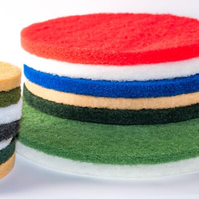 pasdi_Discus_grīdu_apstrāde_koka_virsmapulēšana_eļļošana_parkets_dēļi_perfekta_virsma_